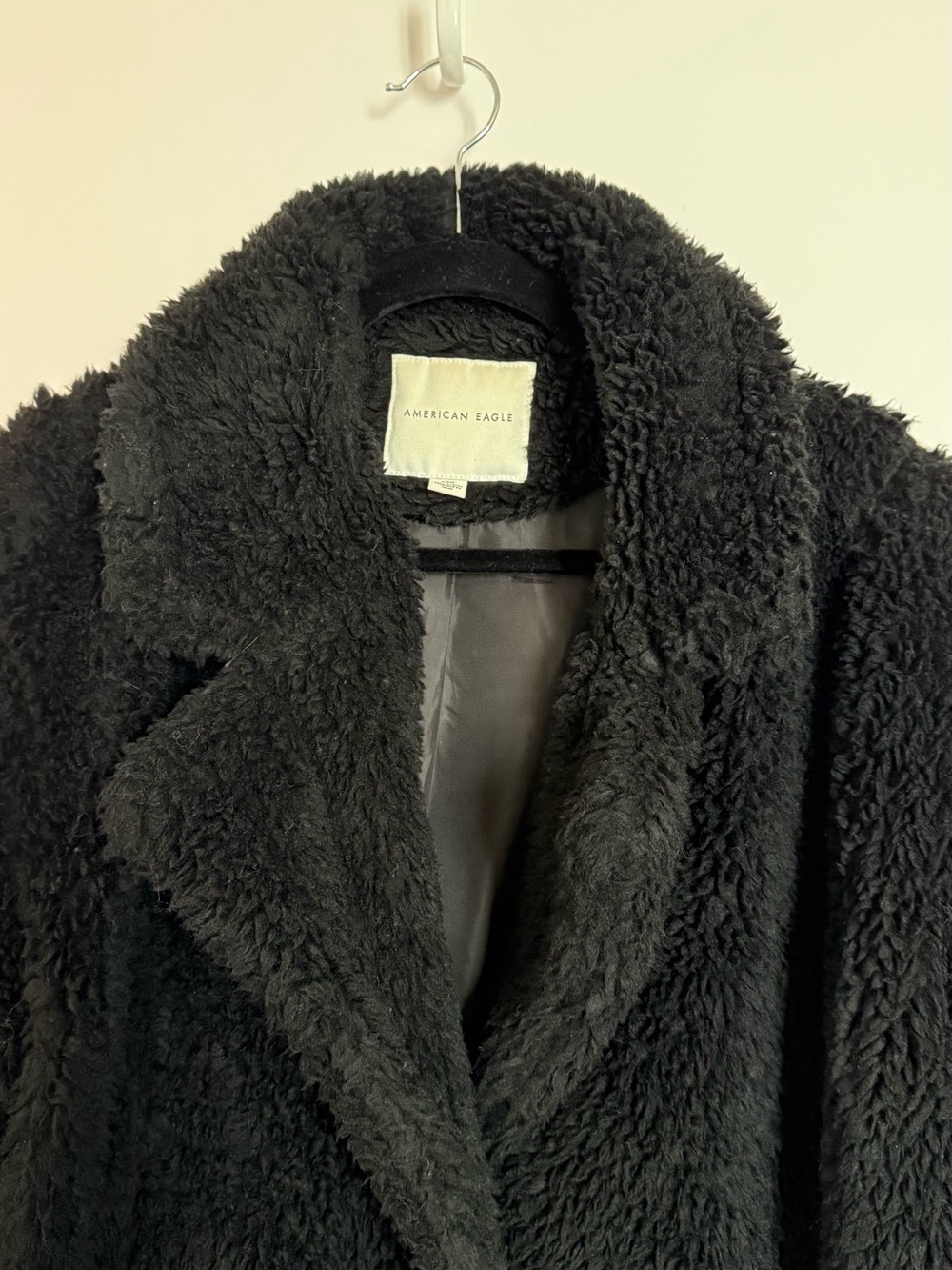 🧸 American Eagle Outfitters Black Teddy Jacket - Picture 3 of 4